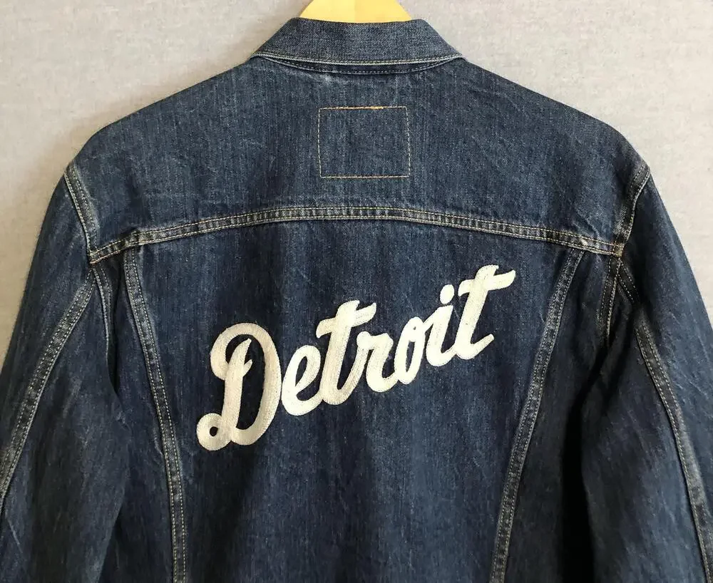 Levis Detroit Tigers Denim Trucker Jacket Mens Large L Blue MLB Baseball Jean